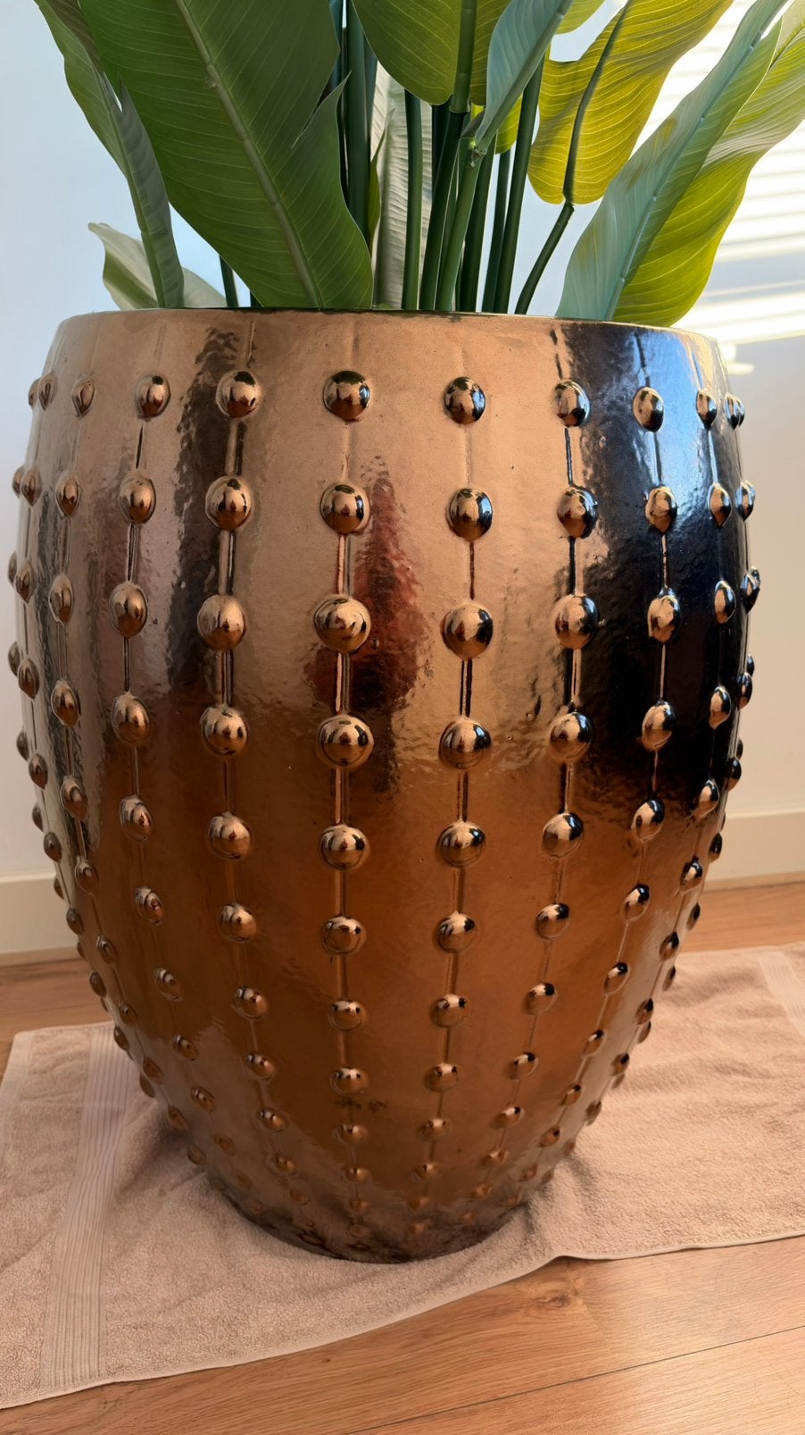 Pot Laos Emporer Goud/Brons Large 67x54 cm Eric Kuster stijl, Ophalen, Steen/keramiek, Kunstplant, Zo goed als nieuw