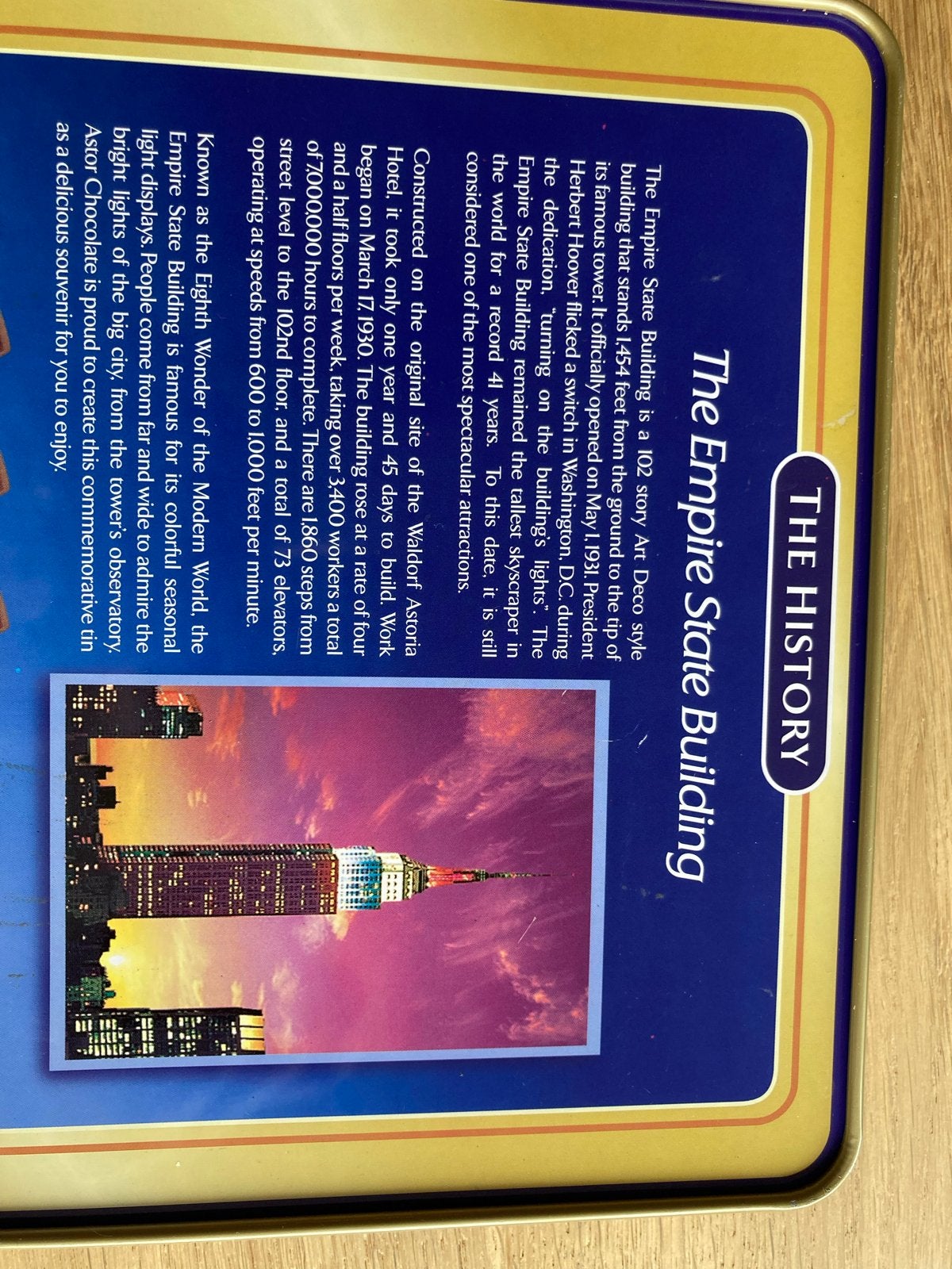 Lege Astor Chocolate Empire State Building blik, Verzamelen, Ophalen of Verzenden, Gebruikt