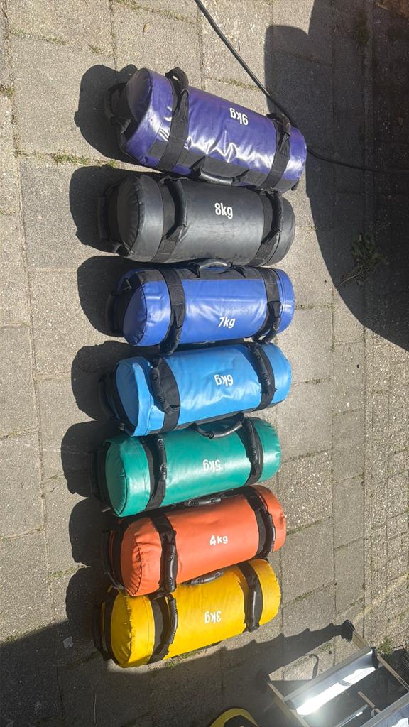 Powerbags 7 stuks, Ophalen, Zo goed als nieuw, Krachtstation