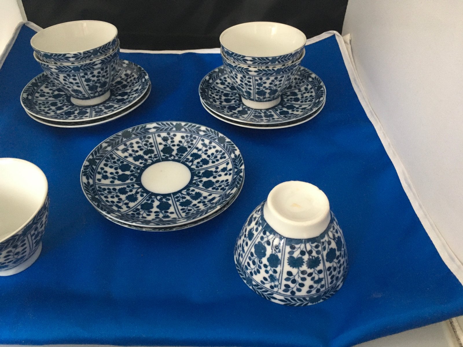 Set van 6 antieke theekommen met schotels, blauw-wit decor, Ophalen of Verzenden