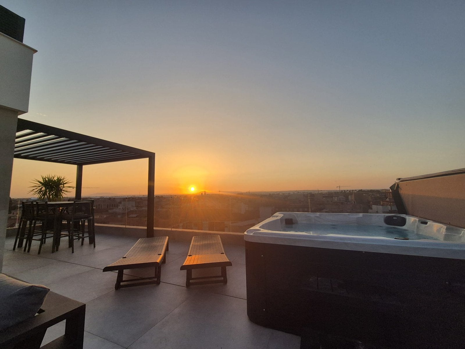 Luxe Penthouse Jacuzzi | San Pedro del Pinatar, Afwasmachine, Appartement, Stad, Costa's overige