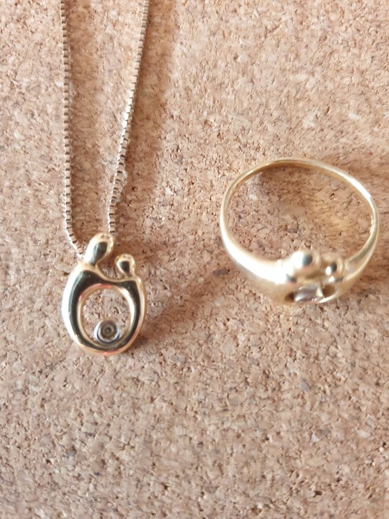 Gouden ketting en ring moeder en kind, Met hanger, Ophalen of Verzenden, Zo goed als nieuw, Goud