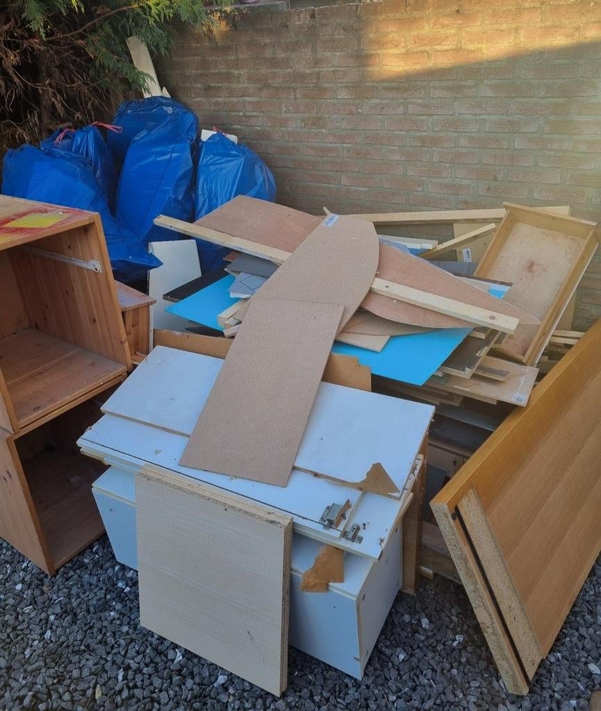 Afval/Grofvuil Ophaaldienst & Ontruimingen Service Limburg, Diversen, Rommelmarktspullen, Ophalen