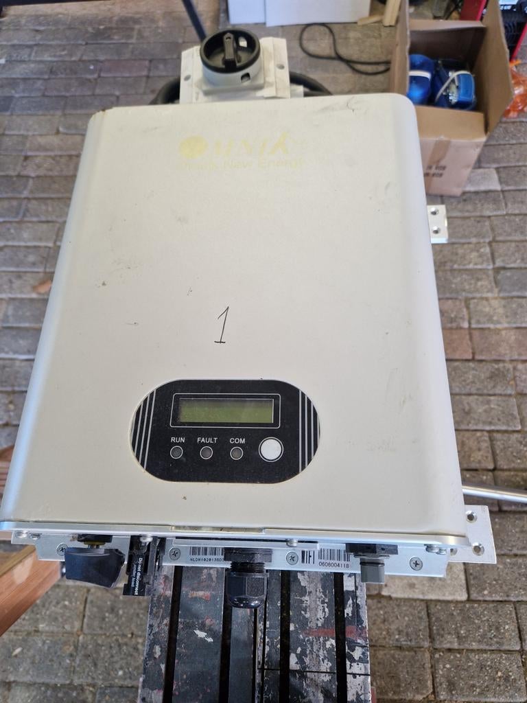 Omniksol-1.0k-TL Omvormer voor zonnepanelen, Ophalen, Gebruikt, Overige typen, 200 wattpiek of meer