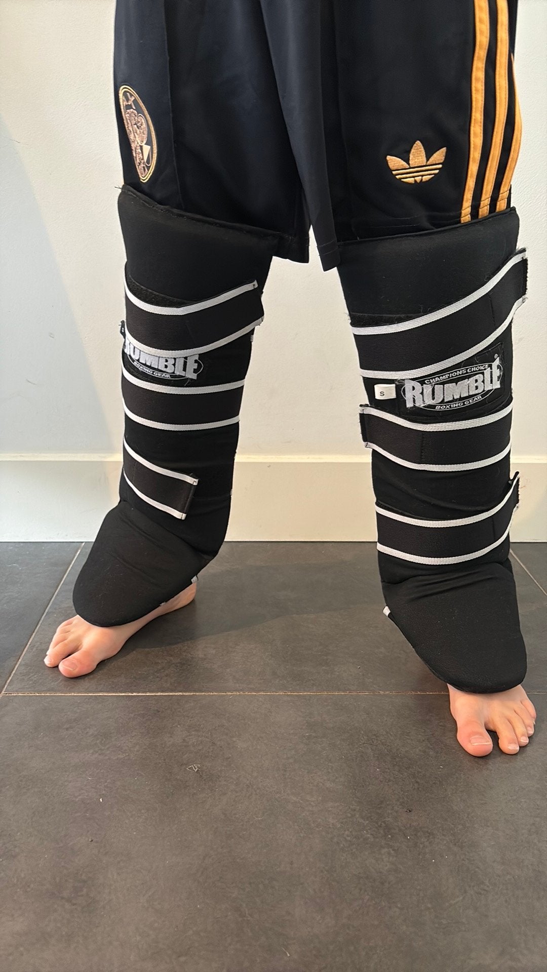Kickboks scheenbeschermers, Sport en Fitness, Overige, Vechtsportbescherming, Ophalen of Verzenden, Zo goed als nieuw