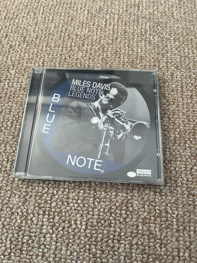 Miles Davis Blue Note Legends CD, Ophalen of Verzenden, Zo goed als nieuw, Jazz