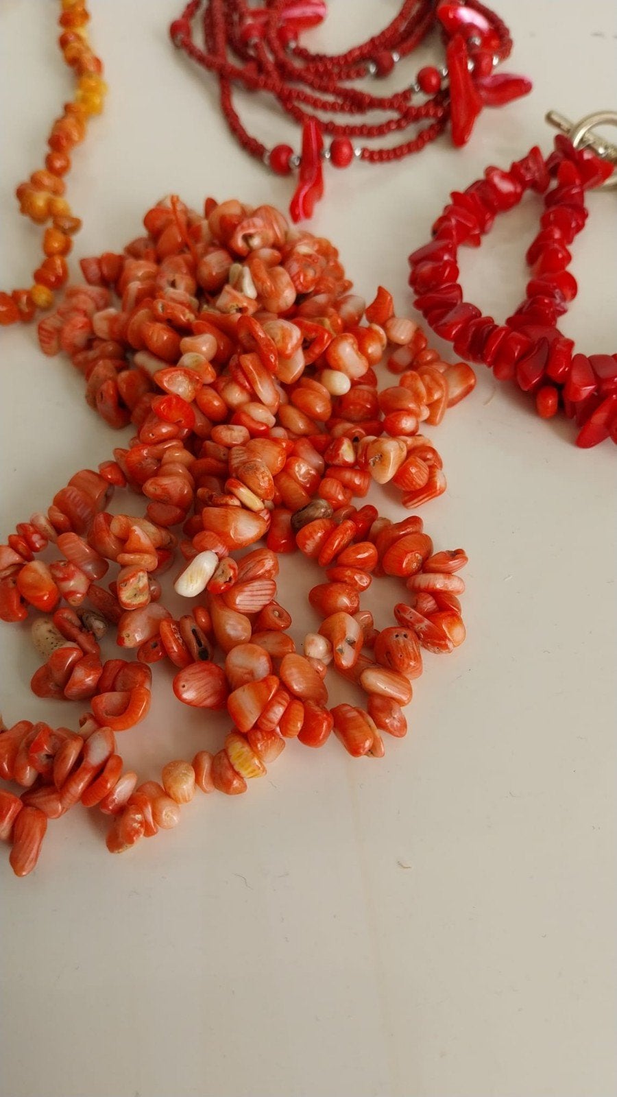 Bloedkoraal halskettingen en armband, Ophalen, Zo goed als nieuw, Rood, Overige materialen