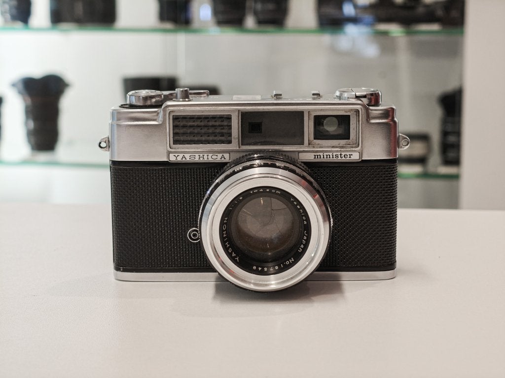 Yashica Minister 45mm f1.9 (foto groep Doorn), Niet ingevuld, Gebruikt, Spiegelreflex, Niet ingevuld