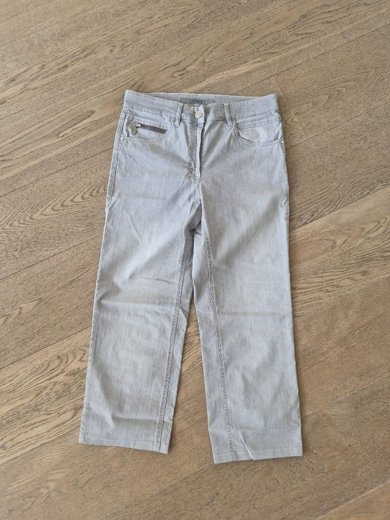 Broek Capri Zerres model Tina maat 36 - grijs, Ophalen of Verzenden, Zo goed als nieuw, Driekwart, Maat 36 (S)