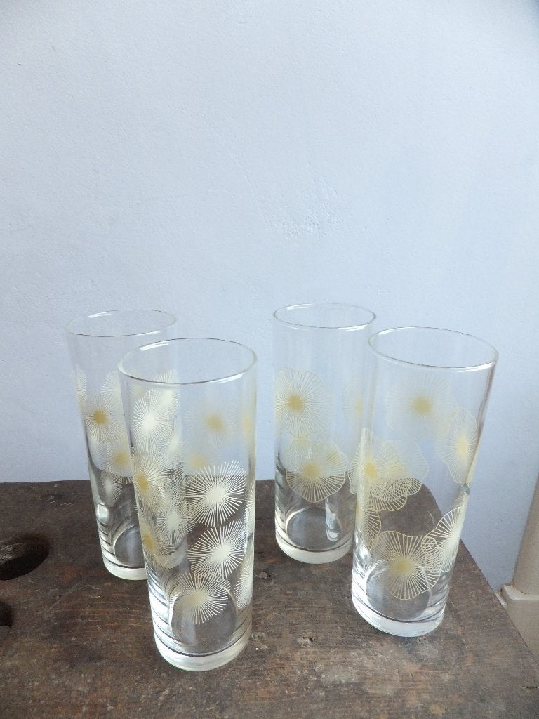 4 vintage longdrink glazen 50s pastelgeel bloemmotief vaasje, Ophalen