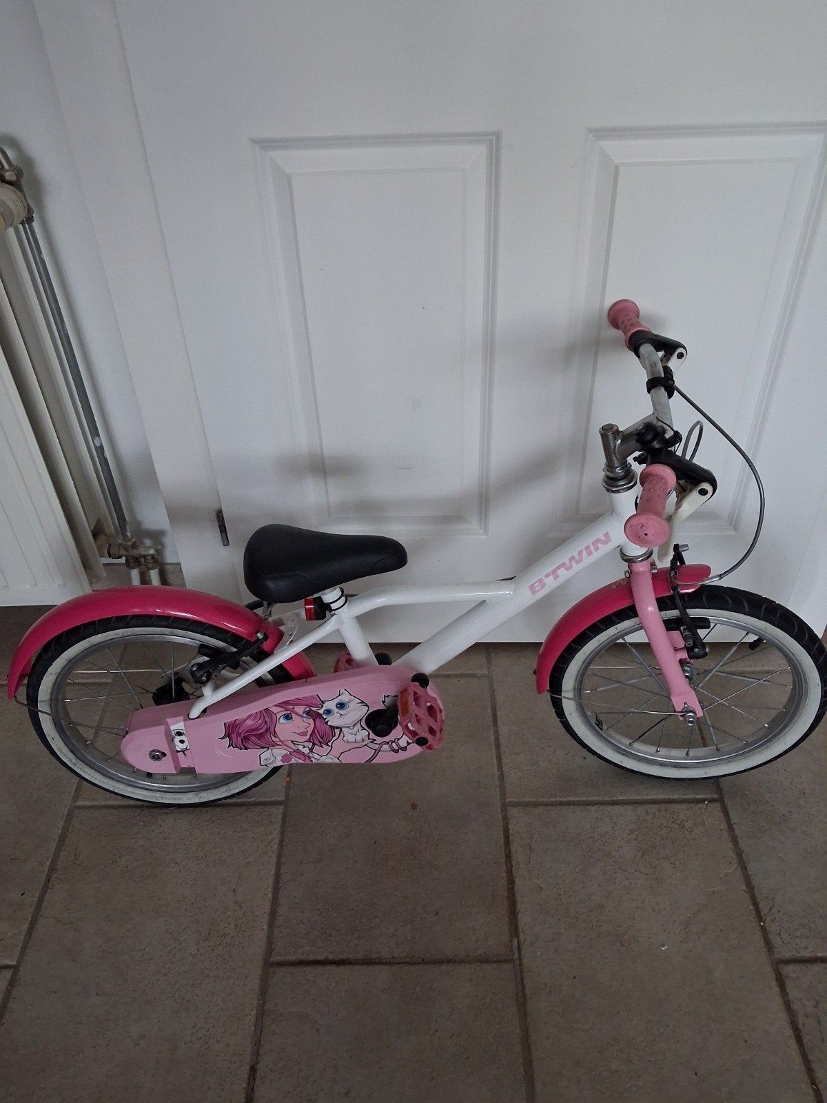 B'Twin kinderfiets 16 inch roze/wit, Velgrem, Ophalen of Verzenden, B'Twin, 16 tot 20 inch