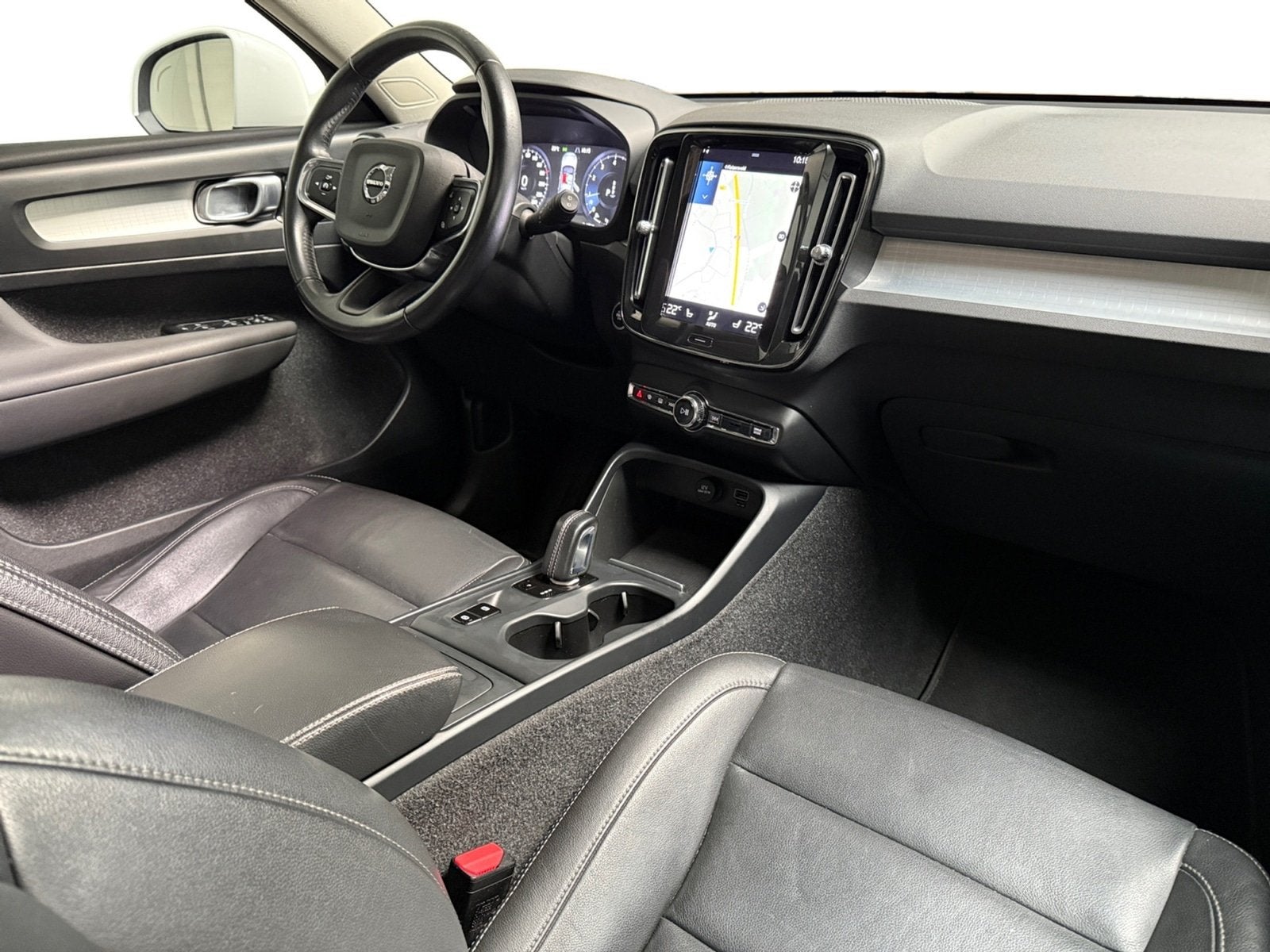 Volvo XC40 1.5 T2 Momentum Pro I Panoramadak I Leder I Harma, Gebruikt, Euro 6, Automatische klimaatregeling, 129 pk