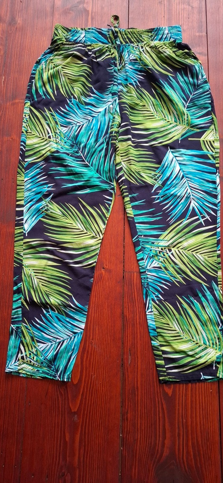 Dames zomerbroek 100% viscose maat 42/44, Meerkleurig, Maat 42/44 (L), Ophalen of Verzenden, Onbekend