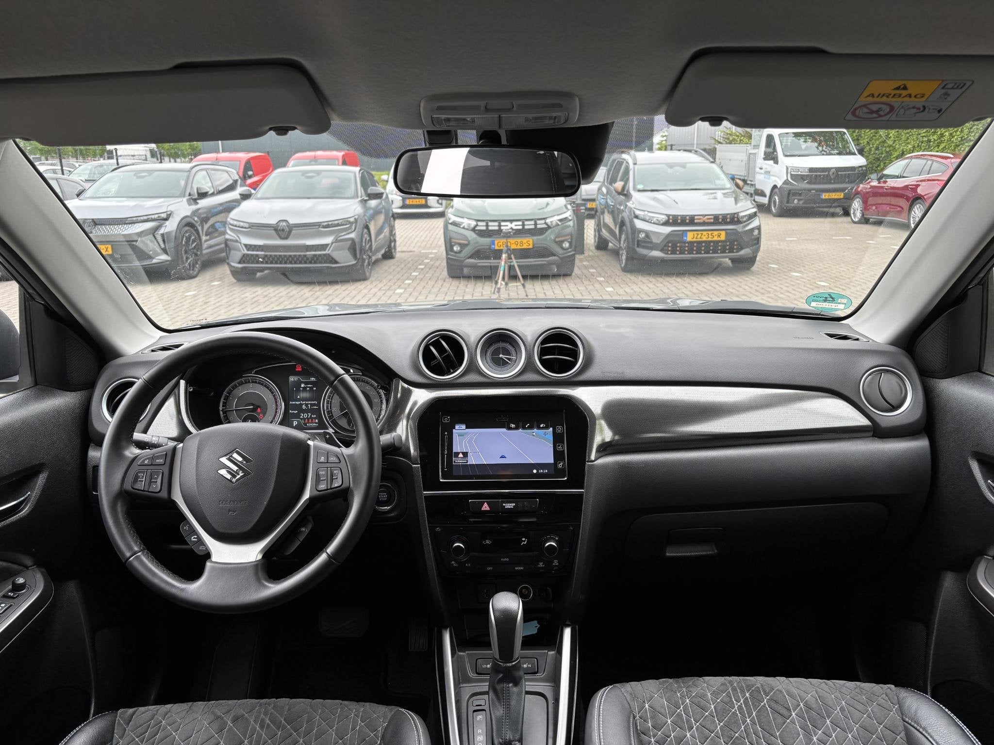Suzuki Vitara 1.4 Boosterjet Select Smart Hybrid | Navigatie, Stof, Gebruikt, Euro 6, 4 cilinders