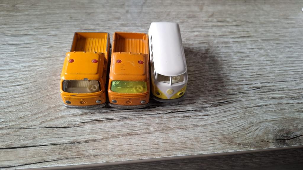 3 miniatuur VW busjes - Vintage modelauto's, Ophalen of Verzenden, Gebruikt