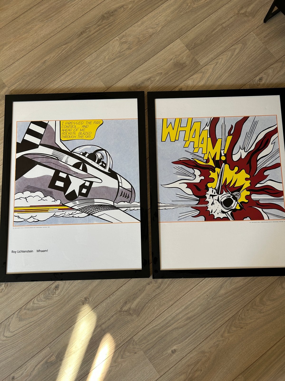 Roy Lichtenstein Whaam! Pop Art Print (set van 2), Antiek en Kunst, Ophalen, Overig onderwerp, Papier/karton, Ingelijst