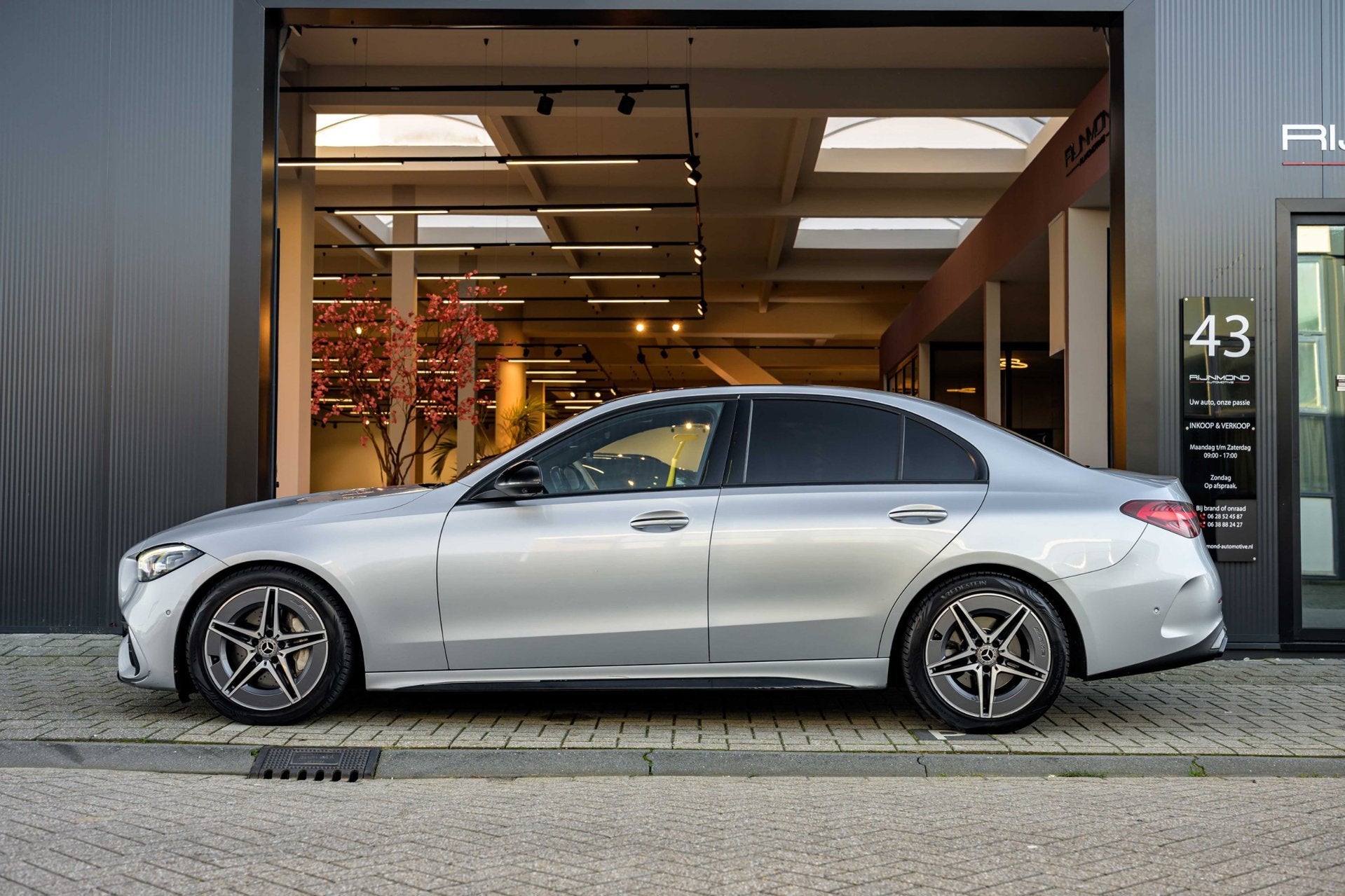 Mercedes-Benz C-klasse 300 d AMG Line|Trekhaak|360-Camera|Ca, Auto's, Automaat, Leder en Stof, Bedrijf, Sedan