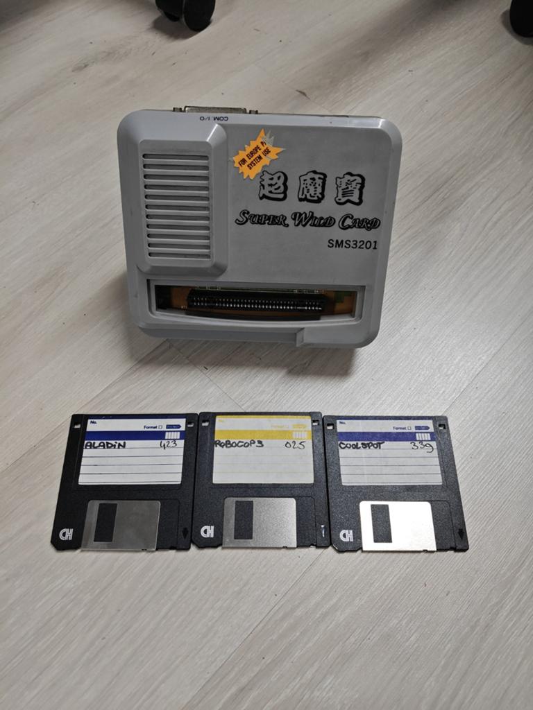 Super Wild Card SMS3201 met Floppy's SNES, Spelcomputers en Games, Gebruikt, Overige genres, 1 speler, Onbekend