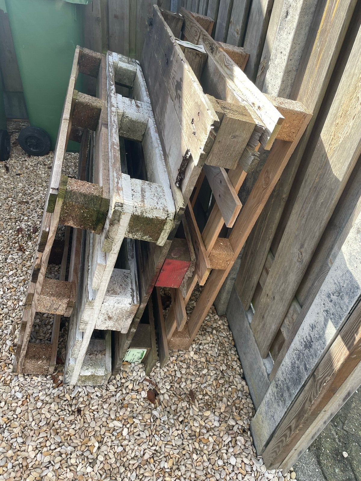 Gratis gebruikte pallets - 4 stuks, diverse maten, Ophalen, Gebruikt, 50 mm of meer, Pallet