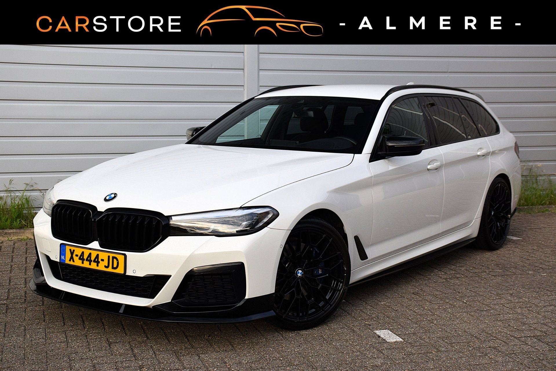BMW 5-serie Touring 530i High Executive*M-Pakket*Head-up*20", 1998 cc, Achterwielaandrijving, Gebruikt, Euro 6