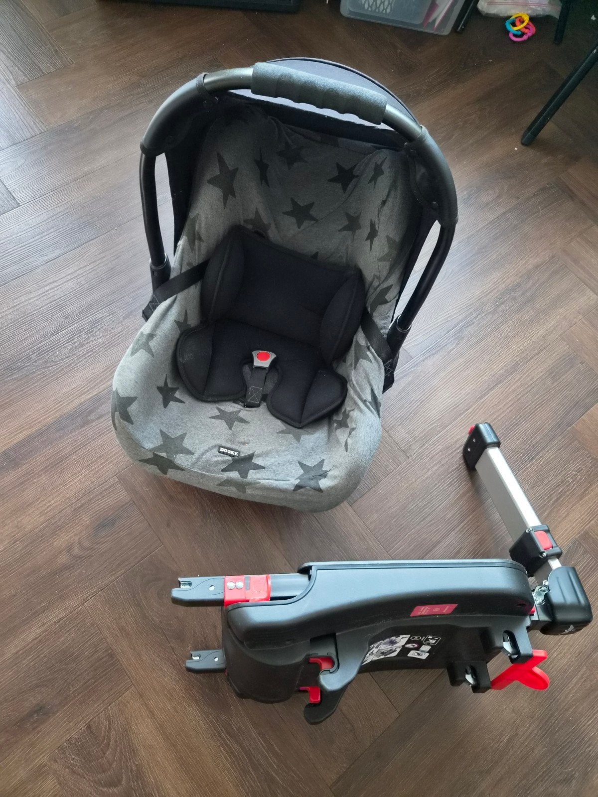 Maxi-Cosi met Isofix, schaduwdoek en extra hoes - Zeer net, Ophalen, Zo goed als nieuw, Isofix, 0 t/m 13 kg