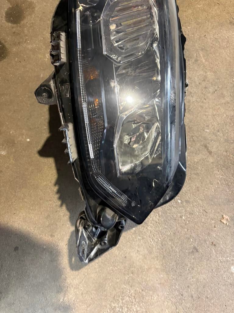 Peugeot 208 Koplamp rechts voor 2018 2025, Total car expert, Totalcarexpert@hotmail.com, Ophalen of Verzenden, Bumper