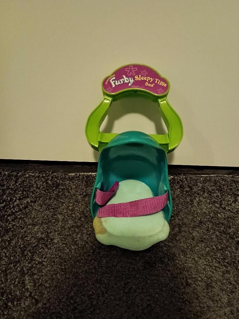 Furby bed, Verzenden, Zo goed als nieuw