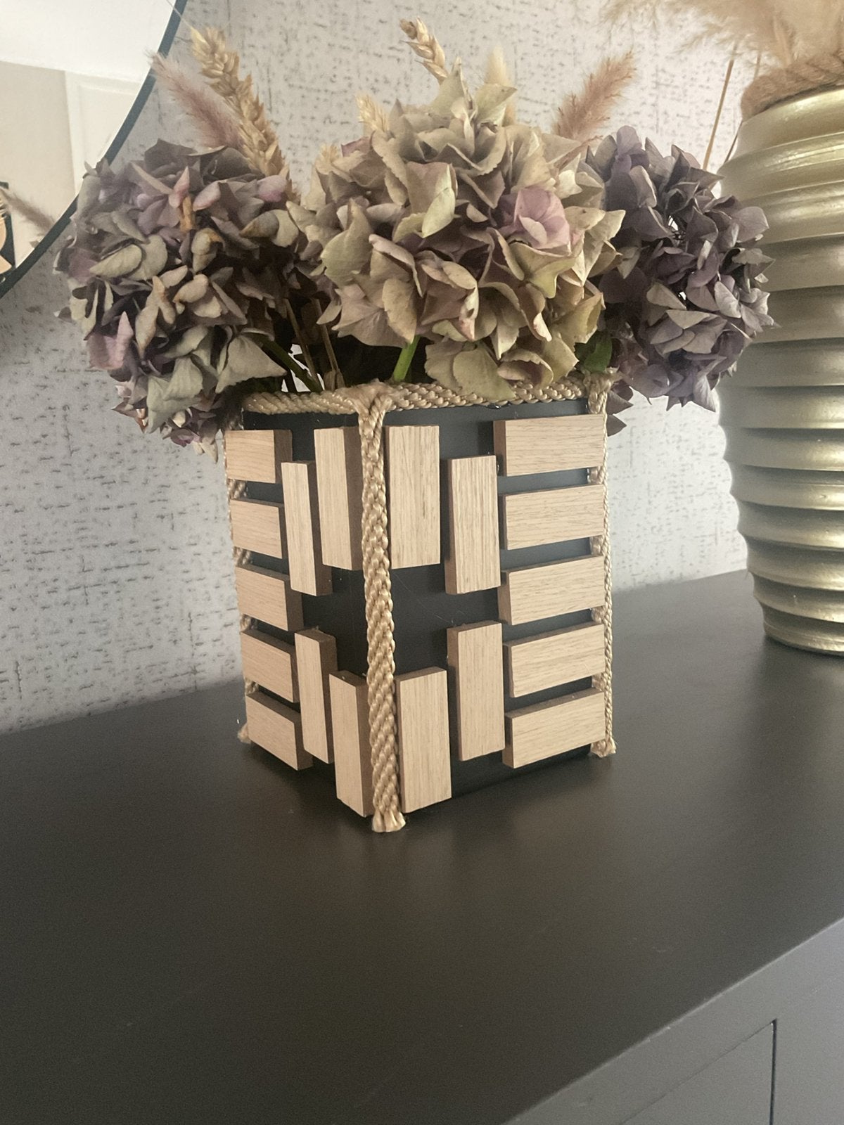 Unieke vaas( handgemaakt( inhoud gratis), Ophalen of Verzenden