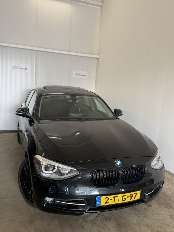 BMW 1-serie 118i+ | Automaat | Schuifdak | Xenon !, Achterwielaandrijving, Euro 6, 4 cilinders, 1290 kg