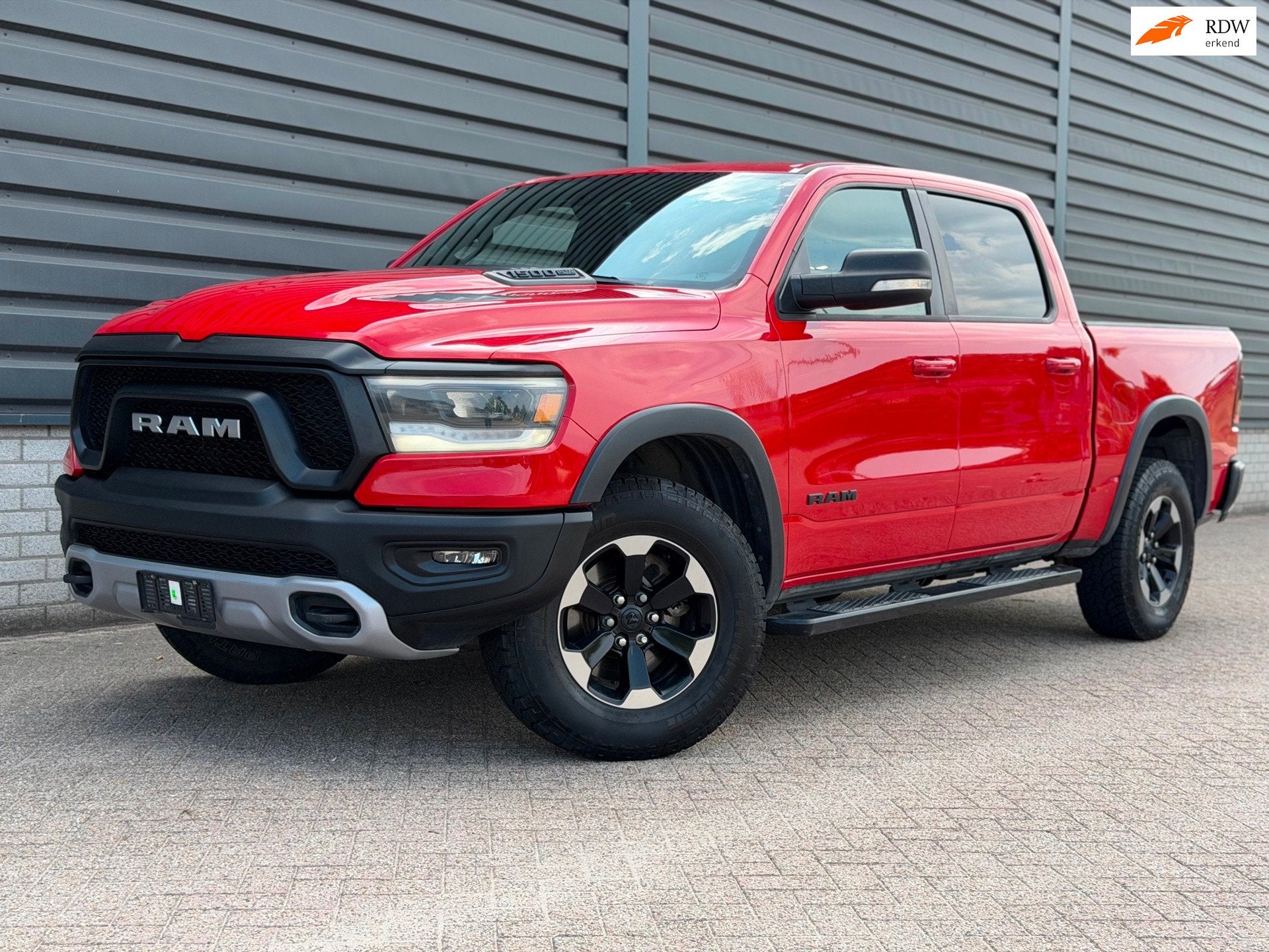 Dodge Ram 1500 5.7 V8 Crew Cab REBEL / MARGE! / 112.000KM, Automaat, Achterwielaandrijving, Gebruikt, 5654 cc
