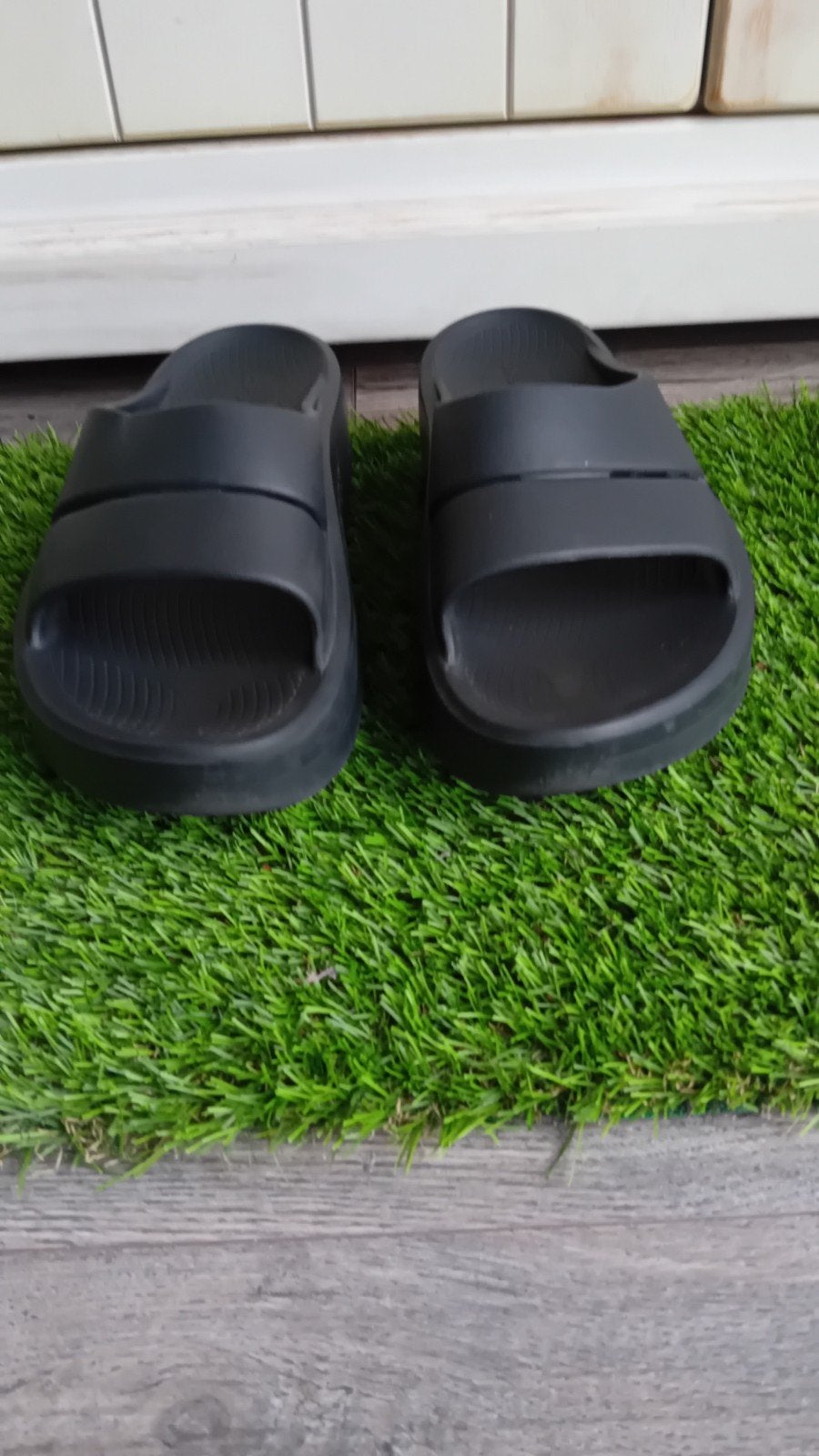 Oofos slippers,40, Ophalen of Verzenden, Zwart