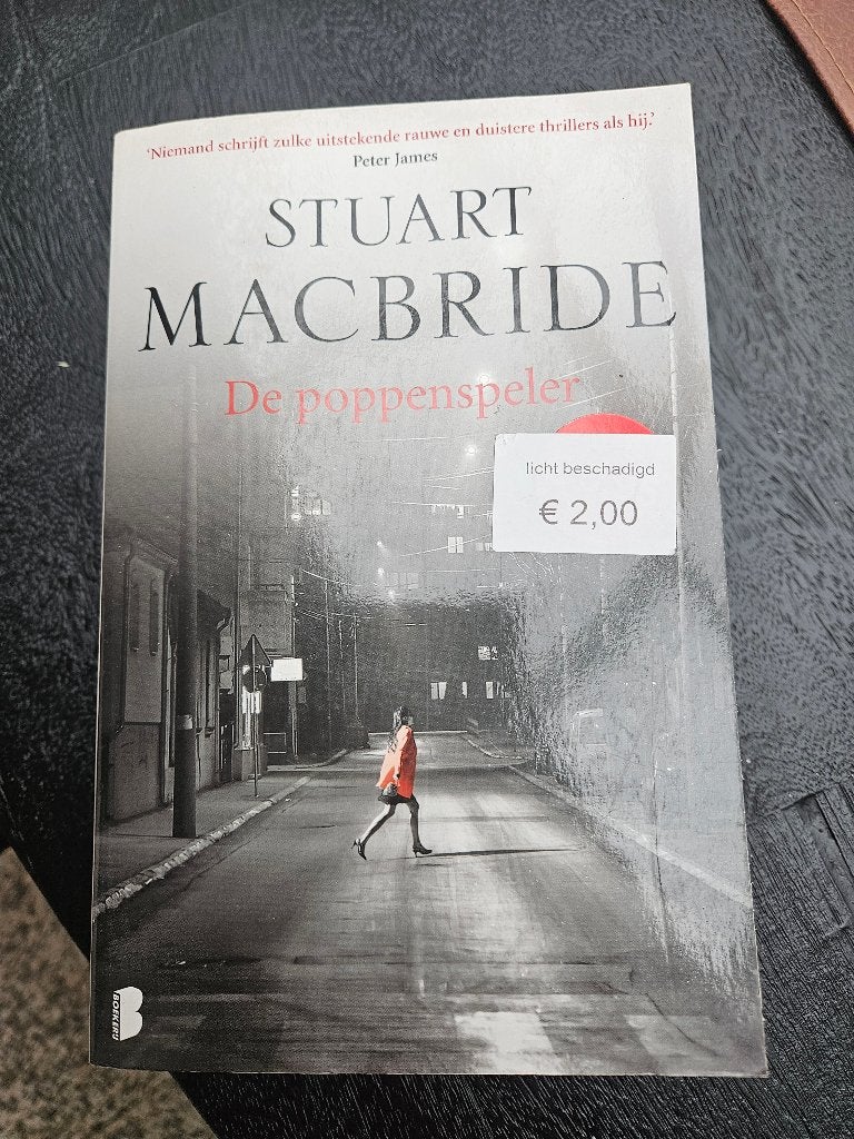 Stuart MacBride  De poppenspeler, Ophalen of Verzenden, Gelezen