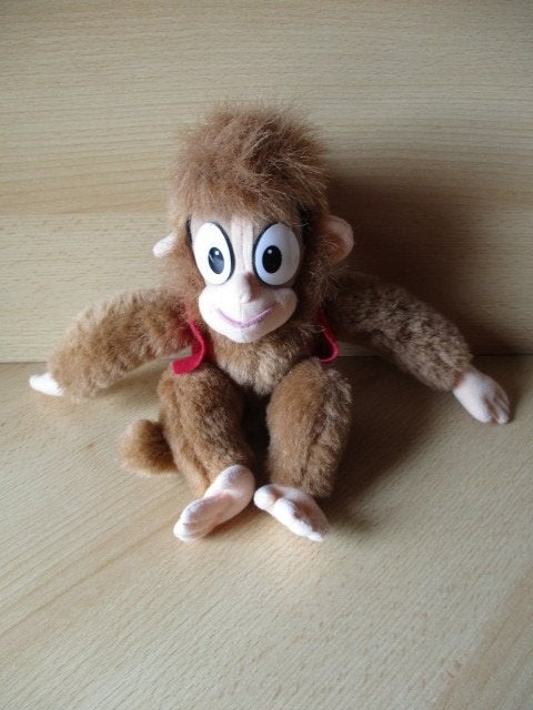 Disney Aladdin Abu pluche  26cm  Mattel, Verzamelen, Ophalen of Verzenden, Overige figuren, Gebruikt, Beeldje of Figuurtje