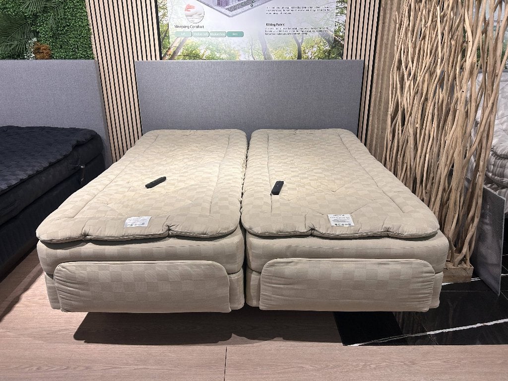Hastens adjustable Unieke kleur 180x210 Medium | Soft, Huis en Inrichting, Slaapkamer | Bedden, Verstelbaar, 210 cm, Ophalen of Verzenden
