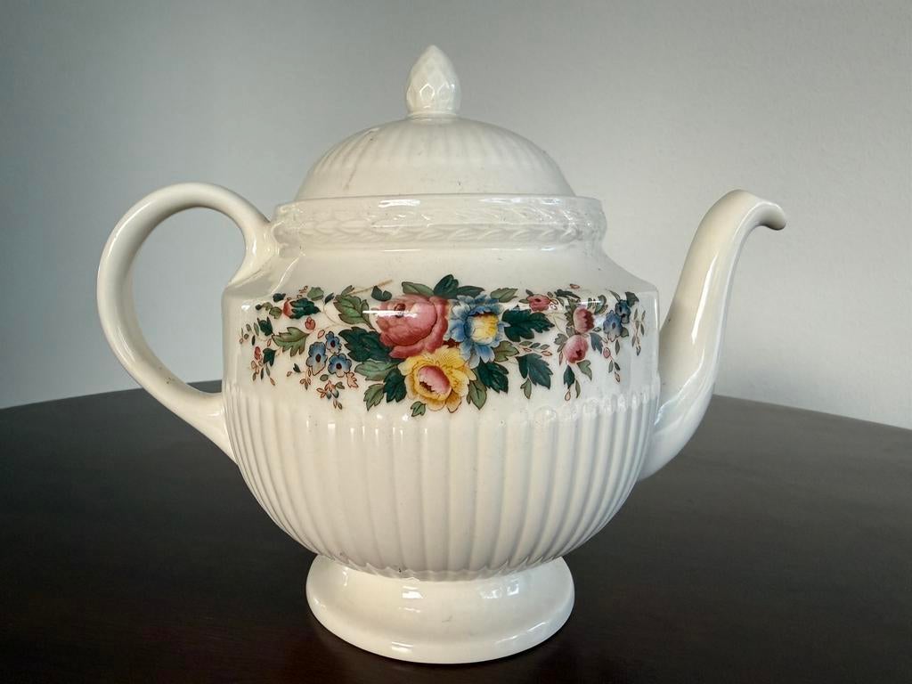 Wedgwood Conway theepot, Overige typen, Ophalen of Verzenden, Zo goed als nieuw, Wedgwood