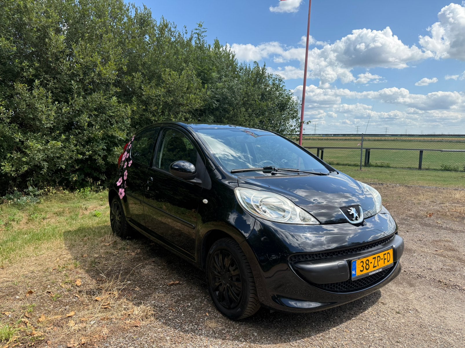 Peugeot 107 1.0 12V 5DR 2008 Zwart, Auto's, Voorwielaandrijving, Euro 5, Stof, Zwart