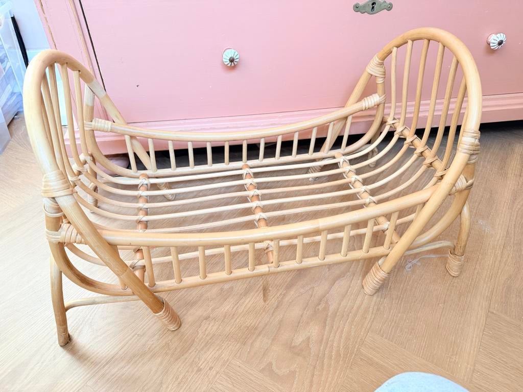 Ferm Living rotan poppenbedje, Ophalen, Gebruikt, Overige typen
