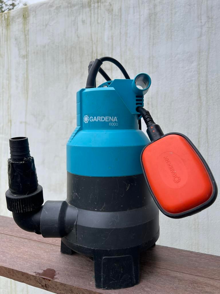 Gardena Dompelpomp 6000, Tuin en Terras, Waterpompen, Ophalen, Gebruikt, Elektrisch, Dompelpomp
