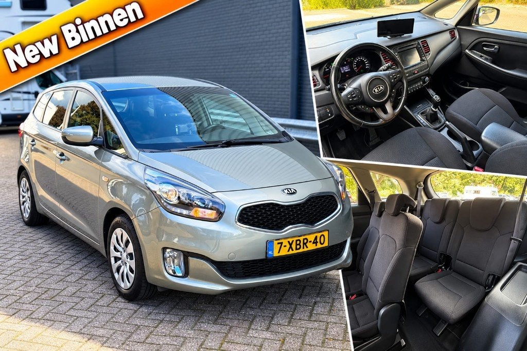 Kia Carens 2.0•7-Zits•Trekhaak•CarPlay•APK 2027•102kkm, Voorwielaandrijving, Zwart, 4 cilinders, Overige bekleding