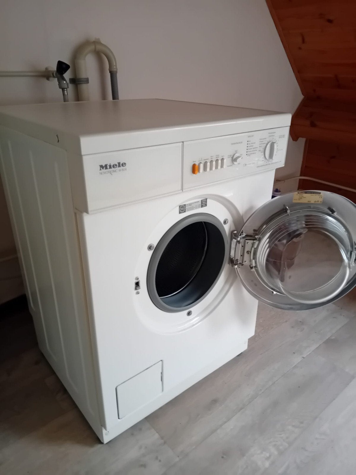 gratis Miele wasmachine in Alkmaar, Ophalen, Gebruikt, Voorlader, 85 tot 90 cm