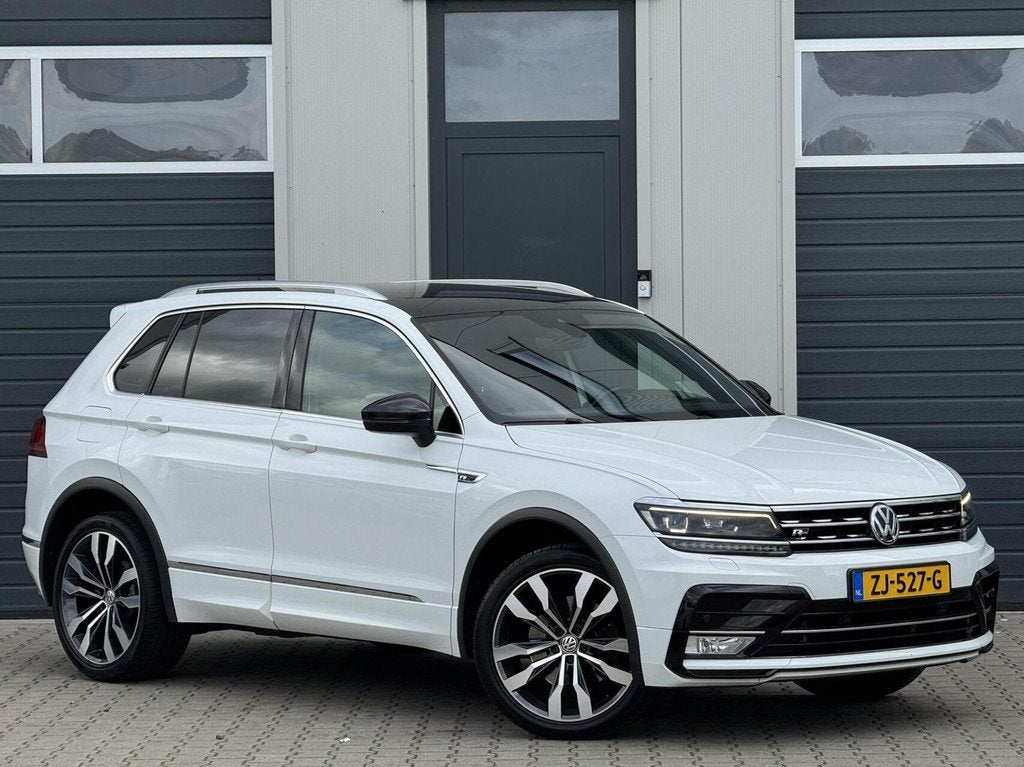Volkswagen Tiguan 2.0 TSI 221PK+ 4Motion Highline / R-Line, Auto's, Gebruikt, 4 cilinders, 1984 cc, Wit