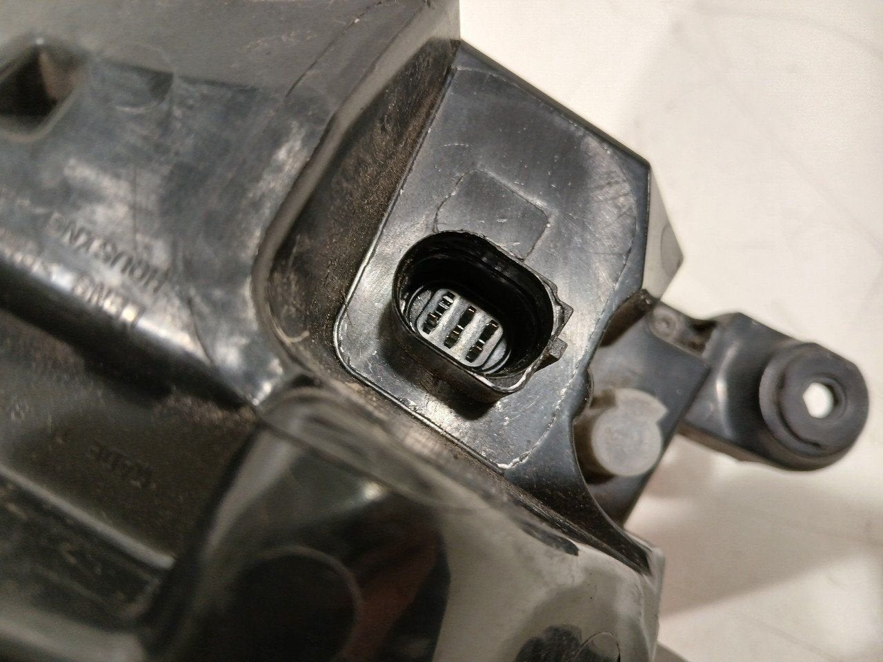 Achterlicht links buiten Audi A6, Onderdelen@venauto.nl, Van der Ven Autorecycling B.V., Gebruikt, Ettenseweg 76, 4706 PB Roosendaal, The Netherlands