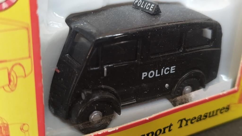 Austin 101 Police 1:76 Classix Pocketbond pol, Auto, Verzenden, ., Nieuw