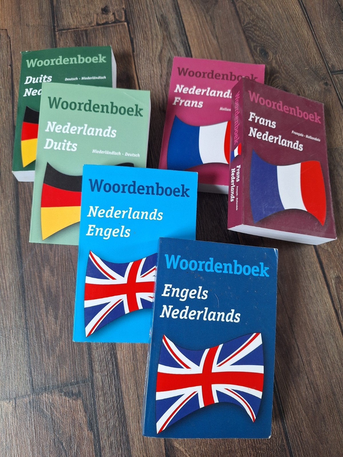 Woordenboeken Nederlands-Engels- Frans- Duits, Boeken, Nederlands, Ophalen of Verzenden, Zo goed als nieuw, Van Dale