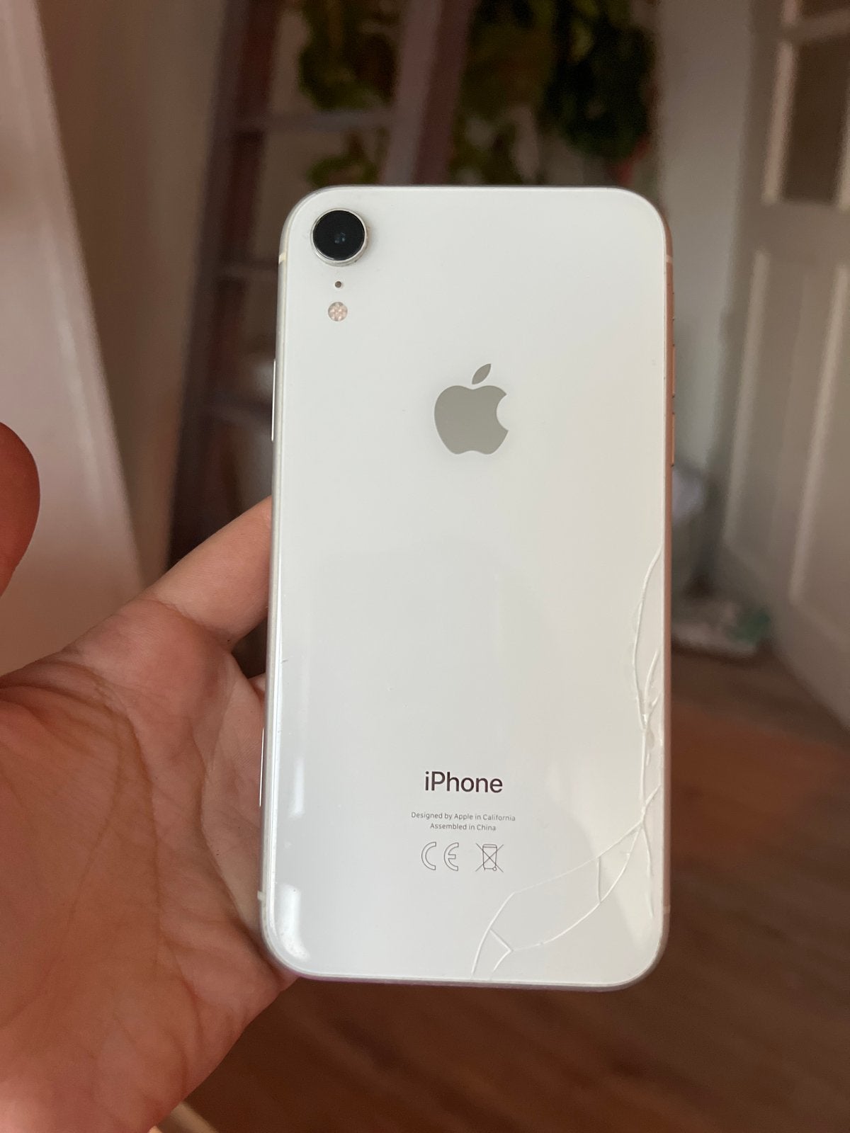 iPhone XR Wit - Gebarsten scherm en achterkant, Telecommunicatie, Mobiele telefoons | Apple iPhone, Wit, IPhone XR, Ophalen of Verzenden
