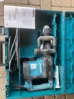 Makita sloophamer type HM 1111C, Ophalen, Zo goed als nieuw, 600 watt of meer, Boor- en/of Breekhamer