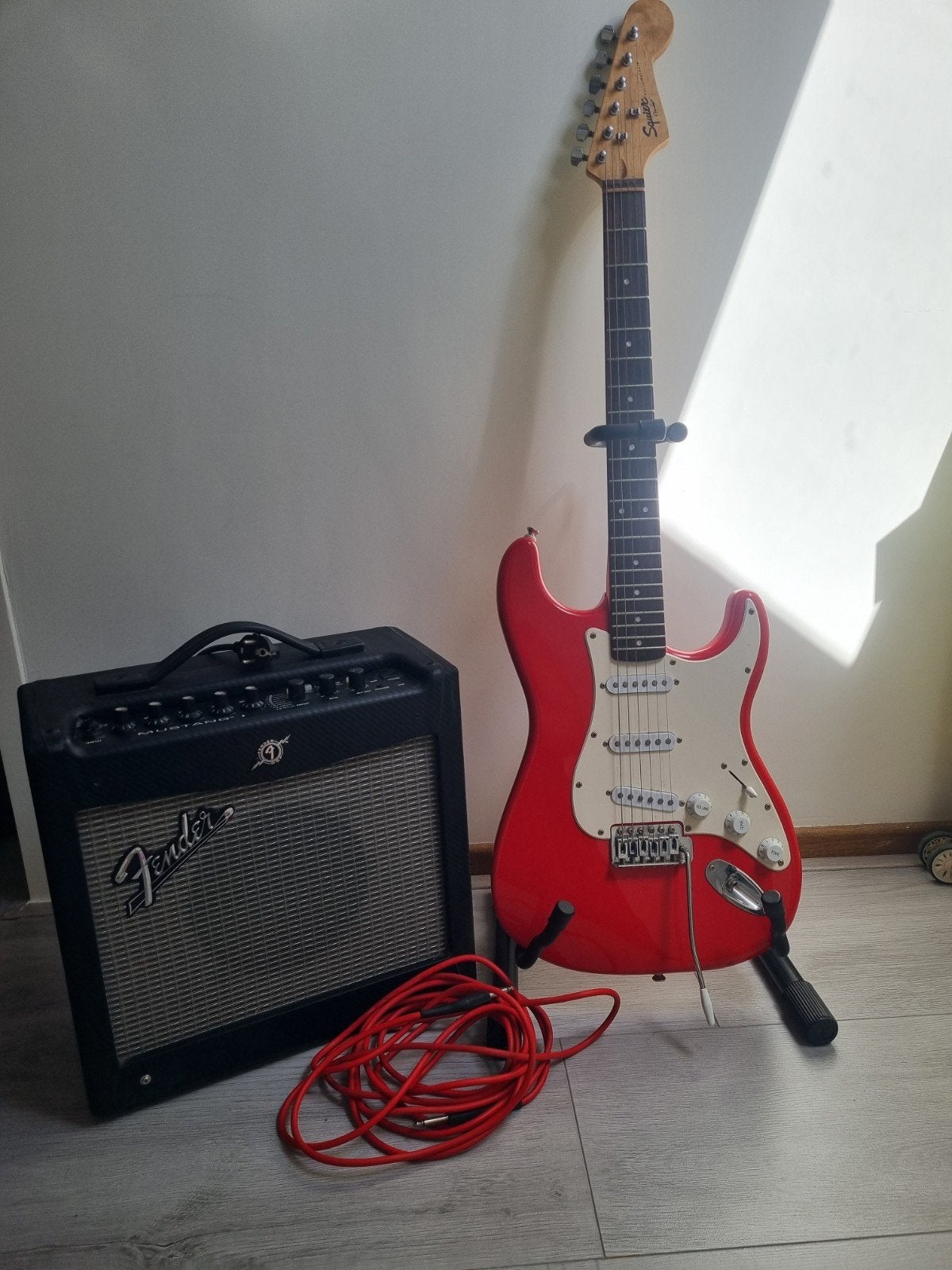 Squier Stratocaster met Fender versterker, Ophalen, Fender, Gebruikt, Met versterker