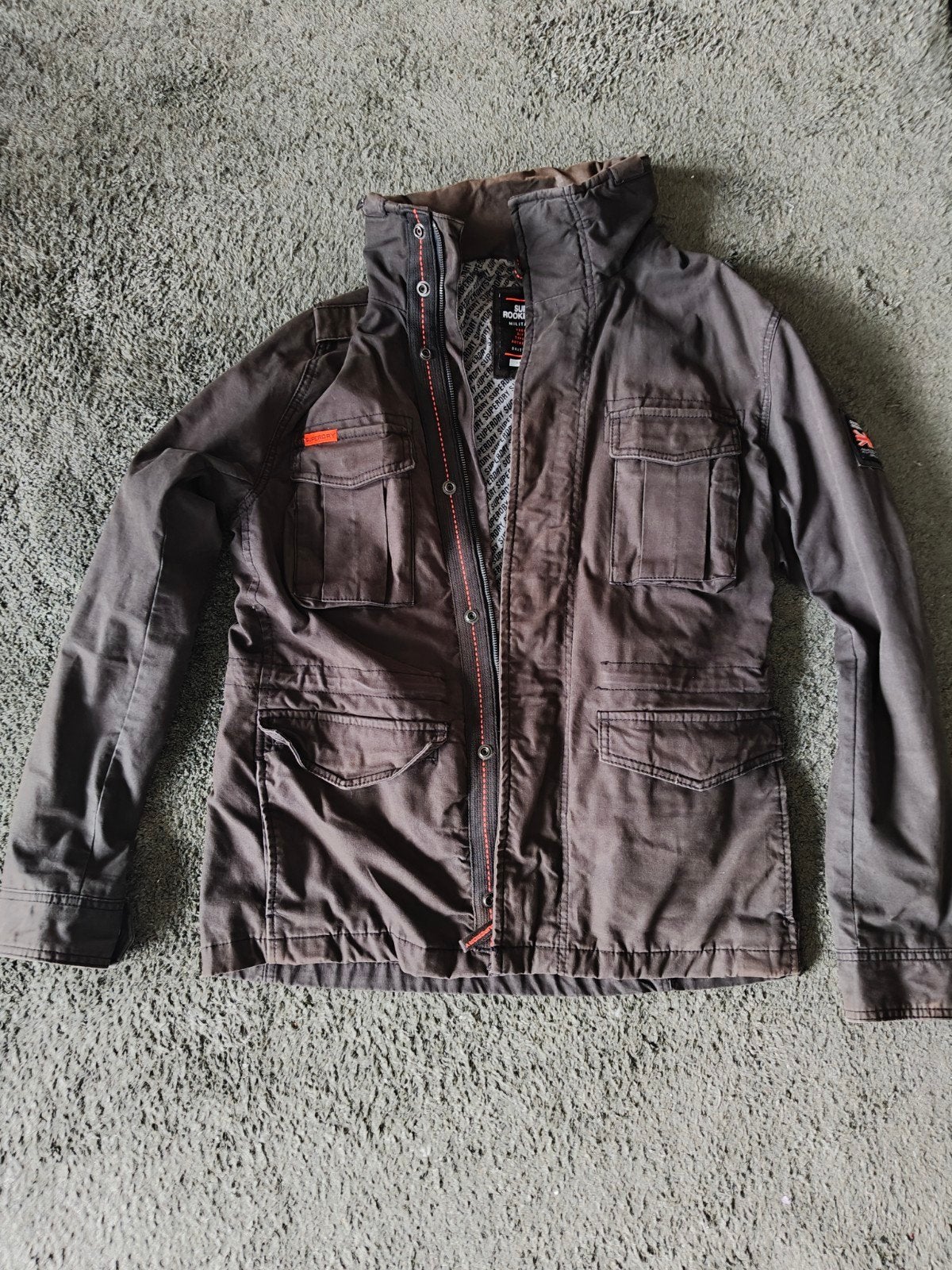 Stoere Superdry tussenjas - Maat L - Zo goed als nieuw, Kleding | Heren, Ophalen, Maat 52/54 (L), Bruin, Zo goed als nieuw