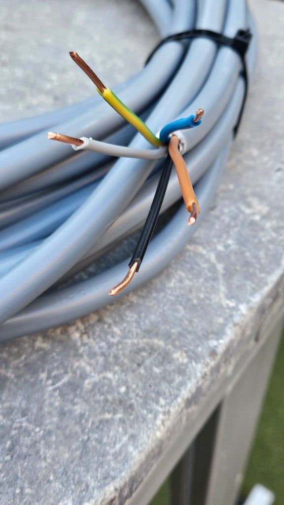 YMvK kabel 5x1,5 mm² – ruim 10 meter – nieuw / ongebruikt, Ophalen of Verzenden, Nieuw, Overige typen