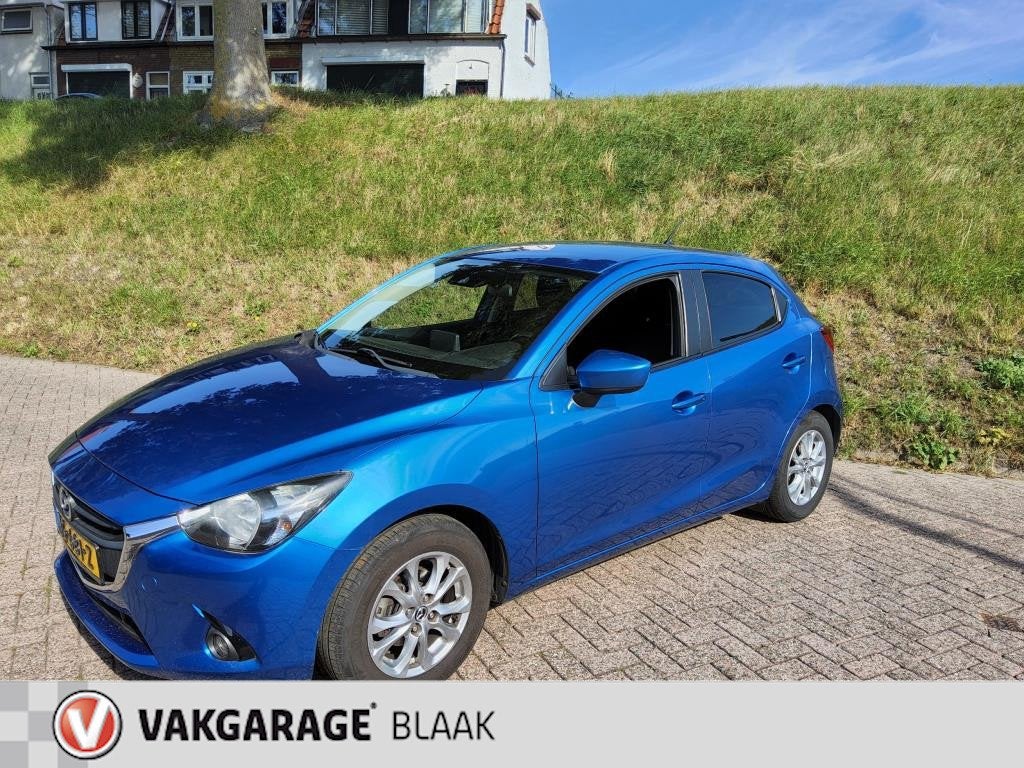 Mazda 2 1.5 Skyactiv-G TS incl 12 MND BOVAG Garantie, Auto's, Voorwielaandrijving, Gebruikt, 4 cilinders, Blauw